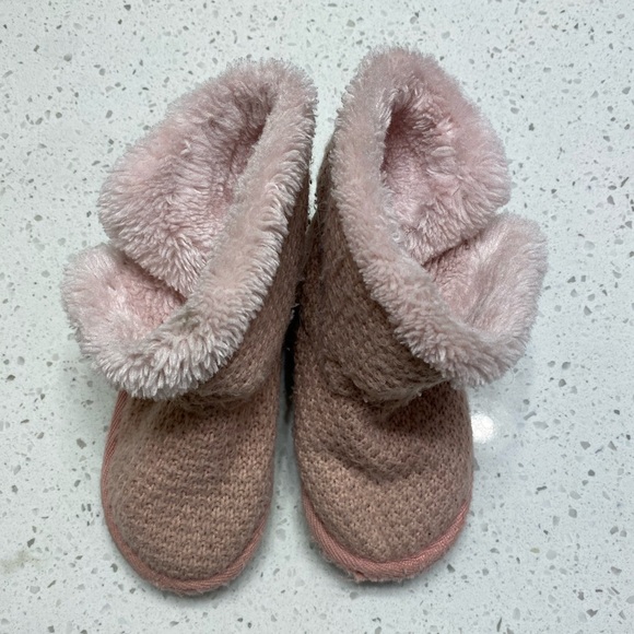 2 pairs toddler boots - Picture 4 of 7